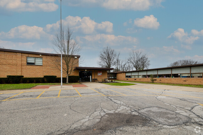 Kids can participate in a variety of competitive athletic programs at Maple Elementary School.