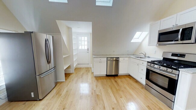 73 Morrison Ave unit 2L, Somerville, MA 02144 - photo 2