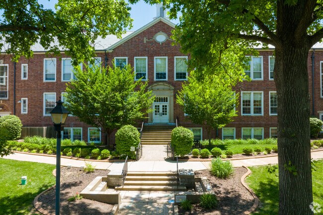 Meramec Elementary is an excellent school that focuses on preparing students for the future.