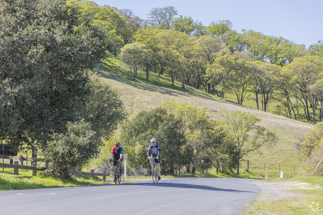 The Pine Creek's beautiful hills and trails are perfect for bicycle enthusiasts.
