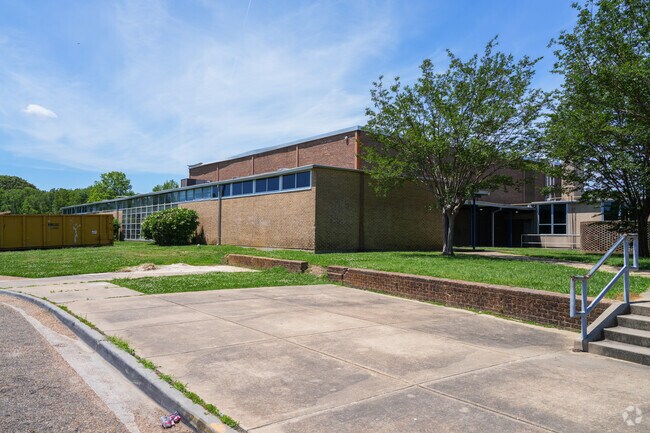 Powell Middle School is apart of the Jackson Public School District.