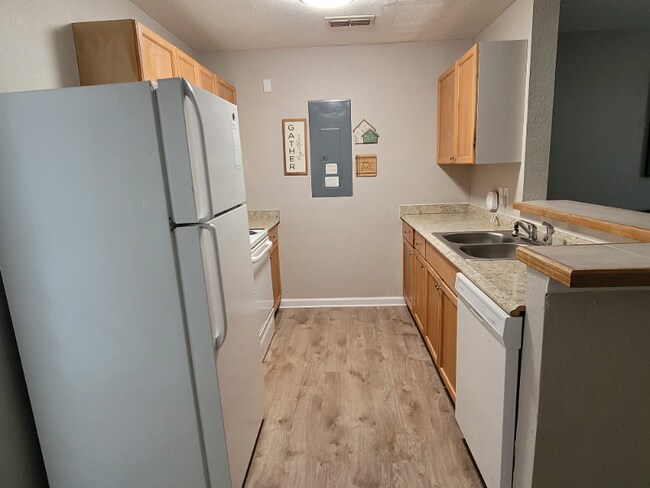 1329 Nylic St unit 1B1, Tallahassee, FL 32304 - photo 7