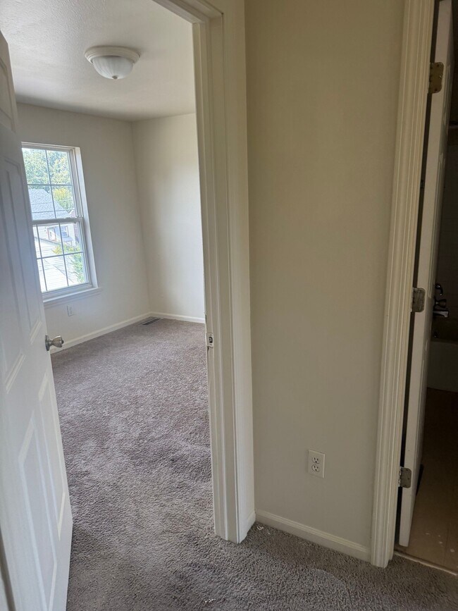 535 Hope St, Lima, OH 45804 - photo 5