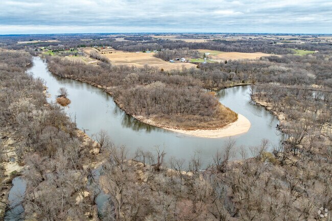 Cedar Bend Park is just north of Waverly and features hiking and camping on the banks of the Cedar River.