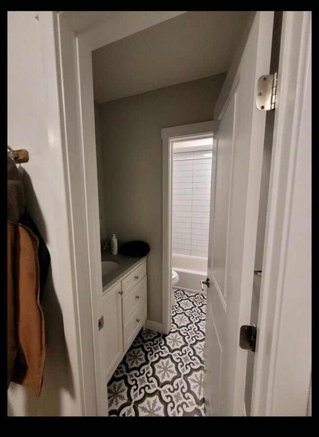 3658 Waldo Ave unit 1, Bronx, NY 10463 - photo 6