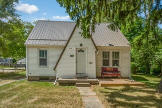 806 Douglas St, Mount Pleasant, MI 48858