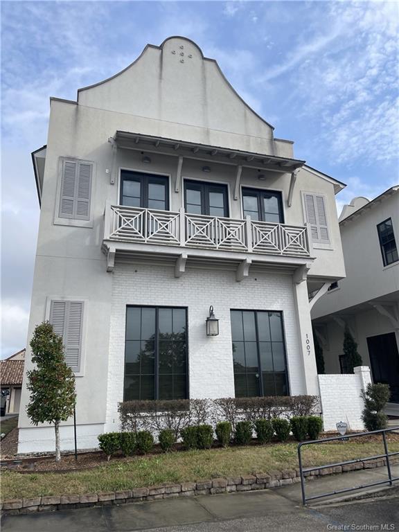 1007 Camellia Blvd, Lafayette, LA 70508