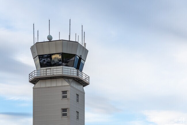 The Bozeman Creek neighborhood has access to the Bozeman Yellowstone International Airport.