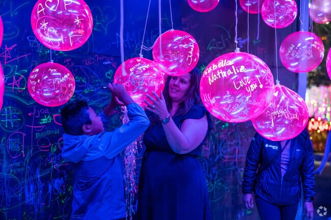 Transform your day into an unforgettable experience at Imaginarium – where every visit is new.