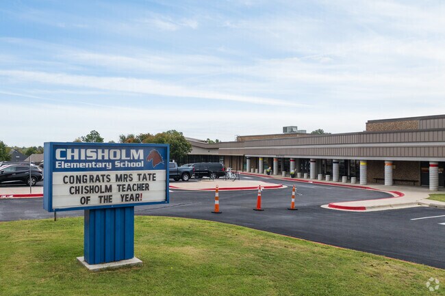 Chisholm Elementary School is where students get their start at a lifetime of learning.