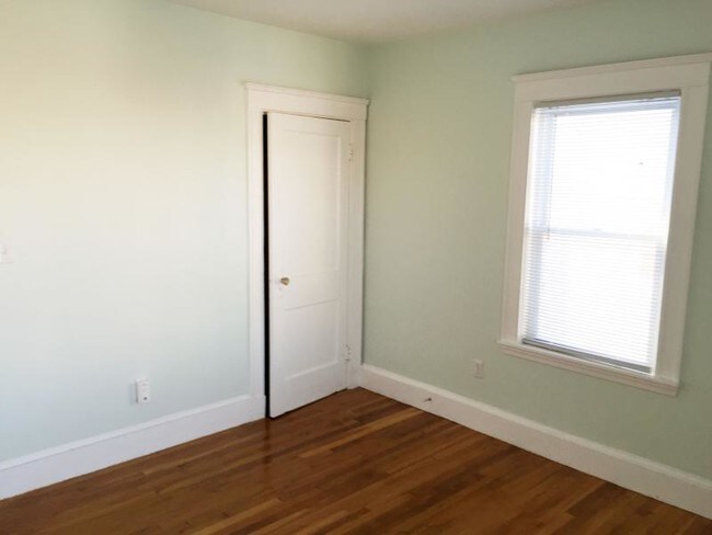 30 Hillside St unit 1, Boston, MA 02120 - photo 4