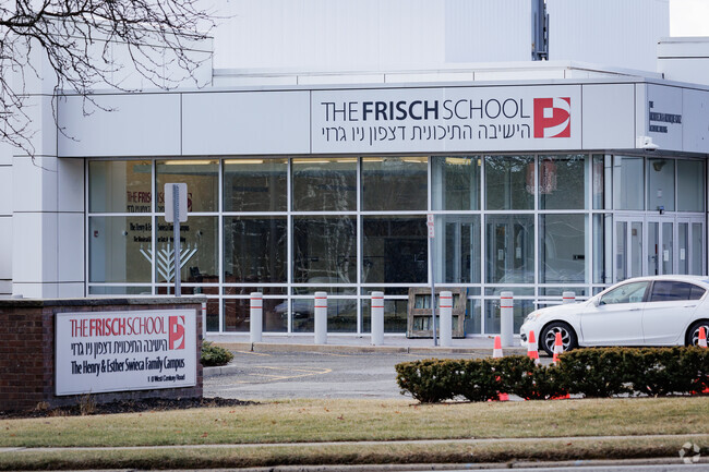 The Frisch School in Paramus is ranked the 3rd best Jewish school in NJ.