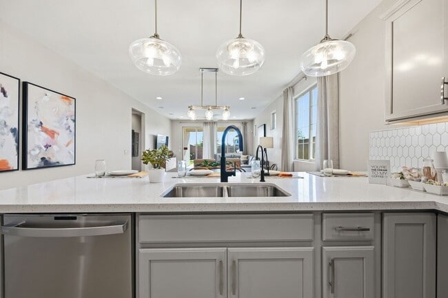 5852 S Hassett, Mesa, AZ 85212 - photo 7