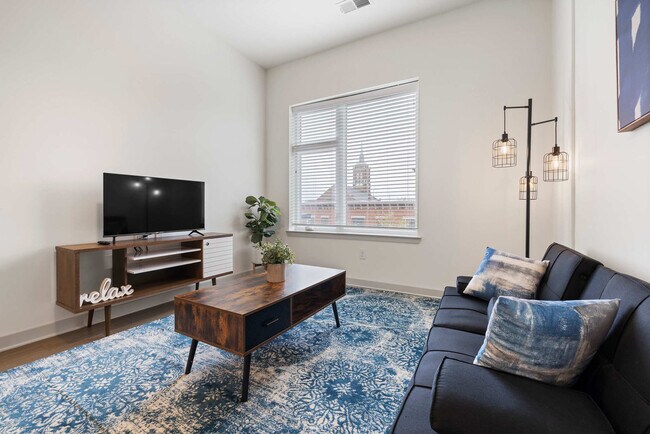 633 E Main St unit ID1031627P, Louisville, KY 40202 - photo 4