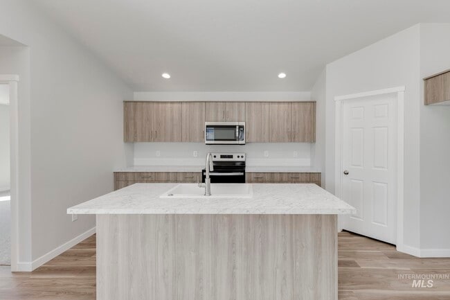 7488 S Menzingers Ave, Meridian, ID 83642 - photo 3