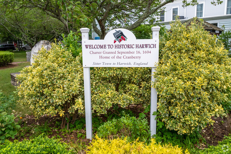 NH_Harwich Center_552974_P2_002_MB_073124