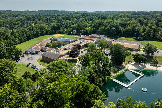Mendham Township Elementary School is a pillar of the community of Mendham Township, NJ.