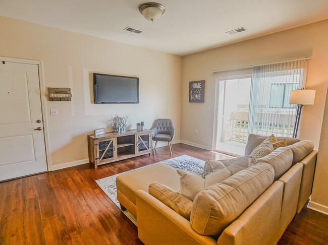 Chisholm Lake Apartments, Wichita, KS 67220 - photo 2