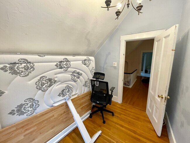 139 Hillside St unit A, Roxbury Crossing, MA 02120 - photo 7