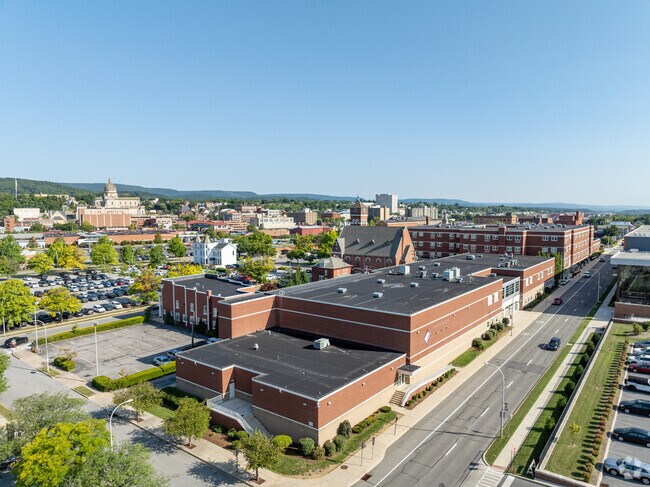 Altoona Area Junior High School
