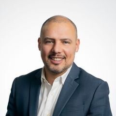 Agent Photo