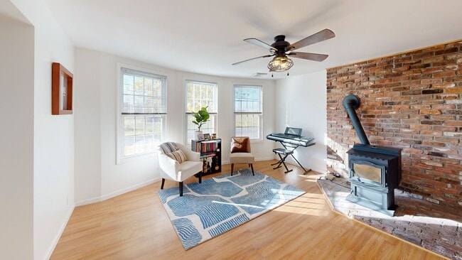 159 Depot St, Broad Brook, CT 06016 - photo 3