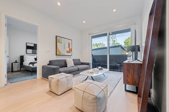 5851 W 88th St unit 106-88, Los Angeles, CA 90045 - photo 2