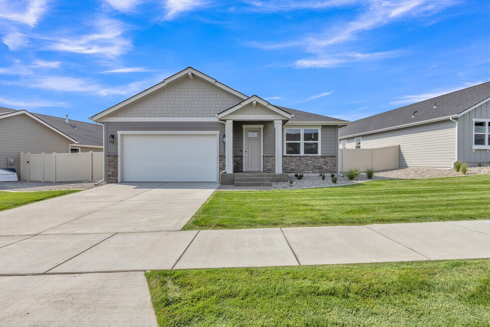 3277 N Darwin Fox St S unit 36630875, Post Falls, ID 83854 - photo 1