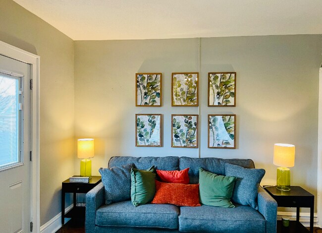 511 2nd St unit 4, Huntington, WV 25701 - photo 2