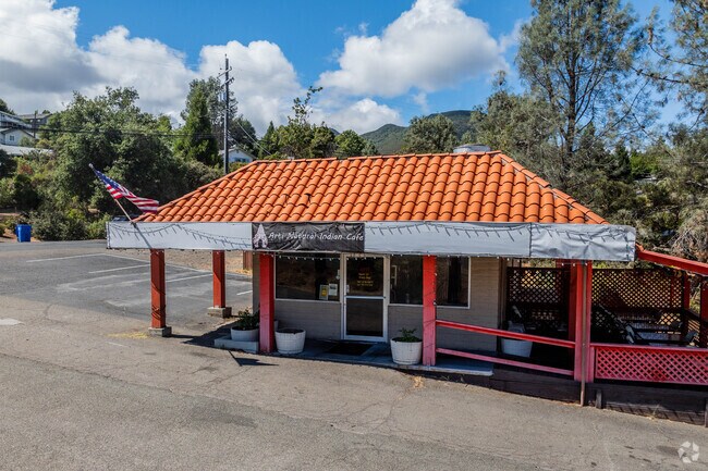 Arti Natural Indian Cafe offers delicious tastes of Indian style cuisine in Kelseyville Riviera.
