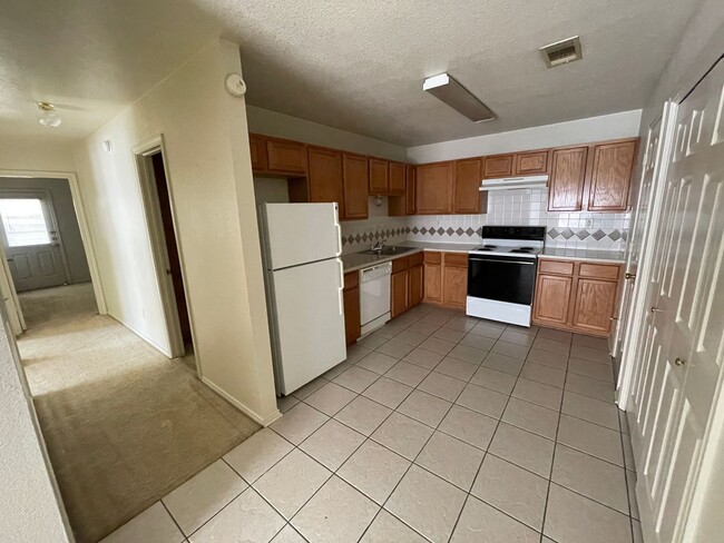 5005 John David Dr unit A, Killeen, TX 76549 - photo 4