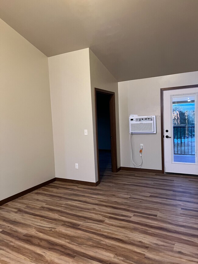 Celestial Hills, New London, WI 54961 - photo 2