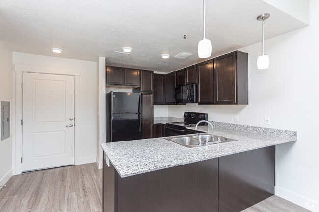 North Temple Flats, Salt Lake City, UT 84116 - photo 5