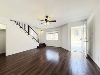 1343 W 36th St Unit 2, Los Angeles, CA 90007
