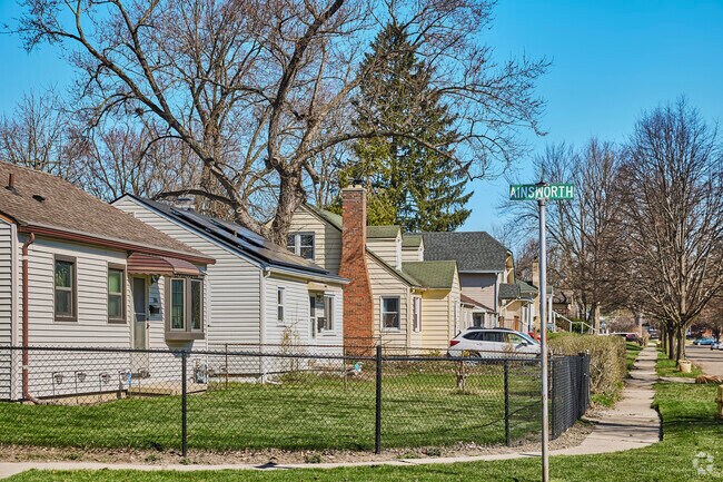Thanks to Ainsworth Park's winding streets and few through roads there is very little traffic.