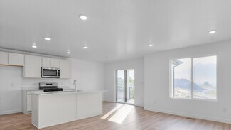 4504 N McKechnie Way Unit 1100, Lehi, UT 84048