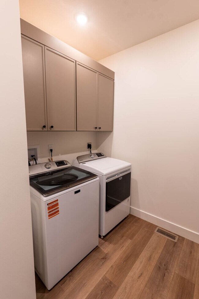 1907 St Matthew's Ct, Rolla, MO 65401 - photo 3