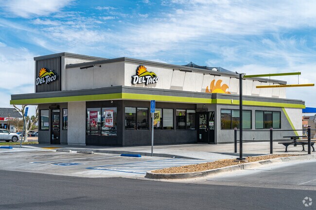 Del Taco near Angeles Acres serves quick bites just around the corner.