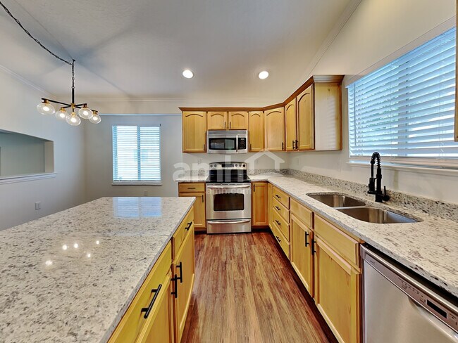 4802 E Addison Ave, Eagle Mountain, UT 84005 - photo 5