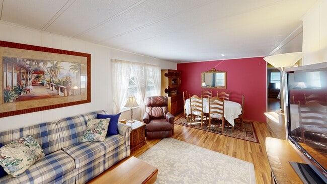 5613 Pawnee St, Zephyrhills, FL 33542 - photo 2