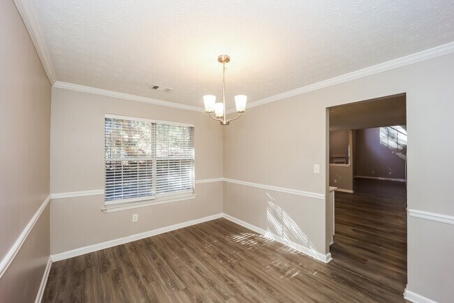 3955 Belmont Ridge Dr, Lithonia, GA 30038 - photo 7