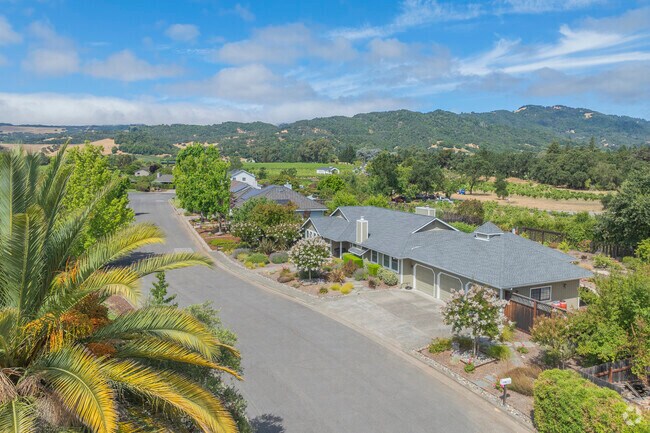 Boyes Hot Springs' nicer homes sit along the famous Sonoma County vineyards.