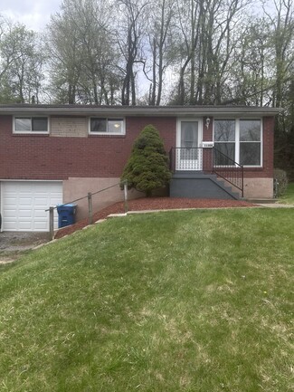 11308 Azalea Dr, Pittsburgh, PA 15235