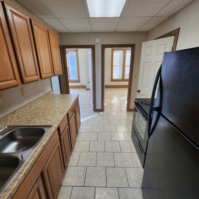 102 Vermillion St unit A Groundfloor, Athens, WV 24712 - photo 7