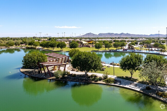 Mansel Carter Oasis Park spans 48 acres near Emperor Estates.
