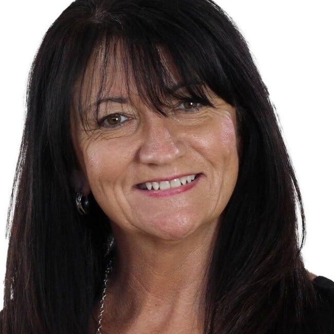 MACHIELLE M HAMILTON