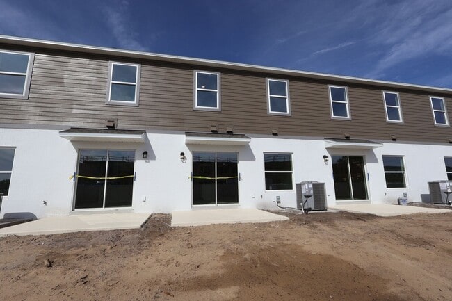 4140 Campsite Loop, Orlando, FL 32824 - photo 2