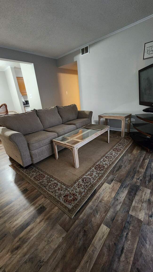 Two Bedroom in 1st Floor