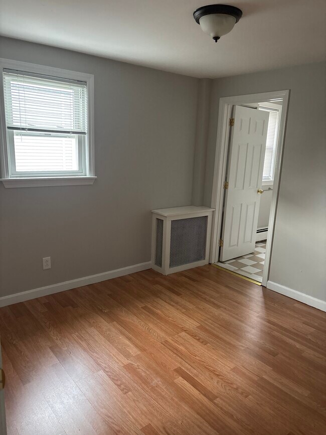 1/3 bedrooms with en suite bathroom.