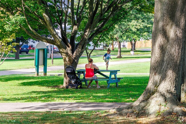 Sit and have lunch on a warm day in the beautiful Voorhees Park in Fulton.